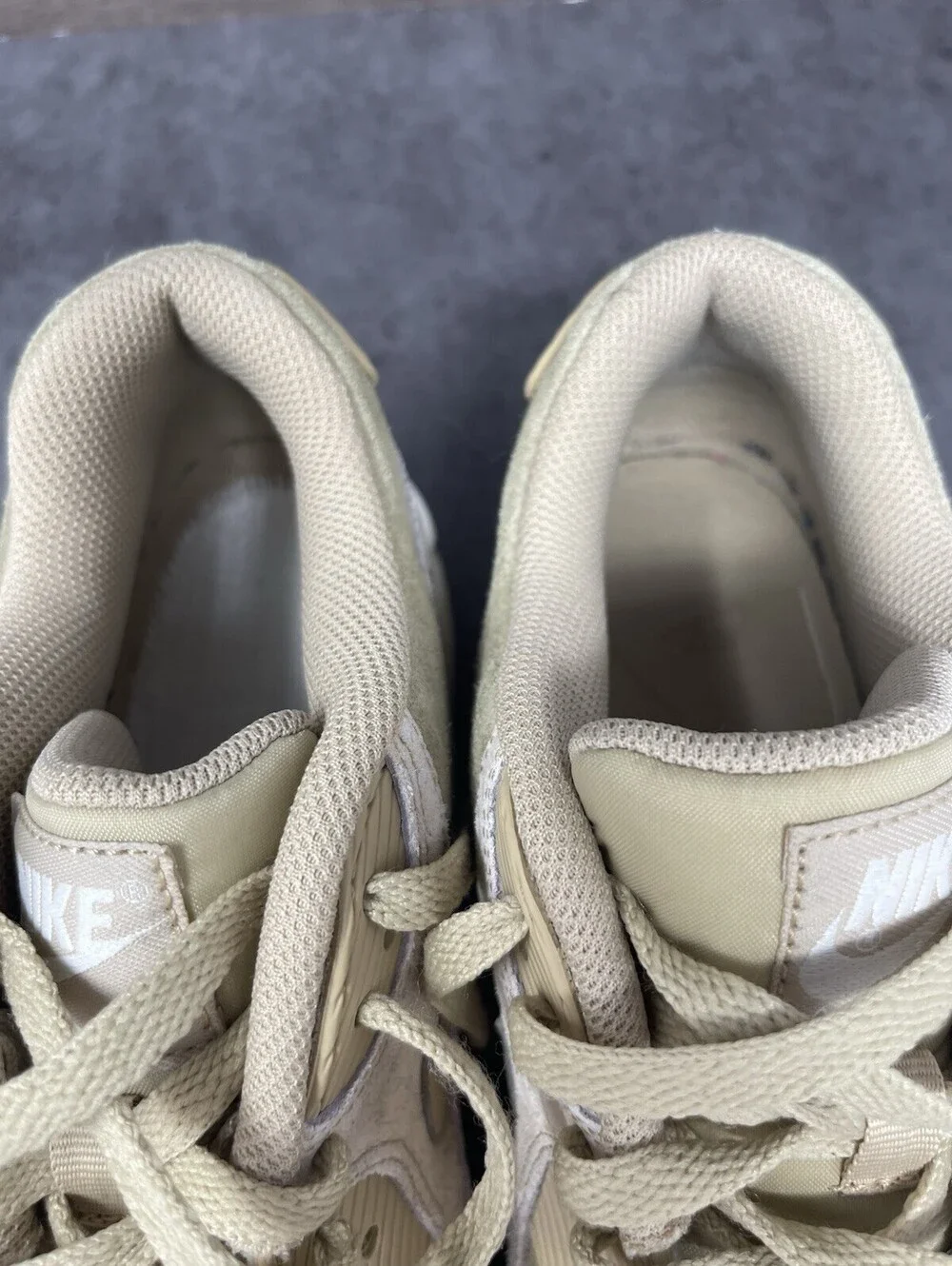 Nike Air Max 90 Linen Sail Sneakers Womens Size 10 Brown Beige 896497-200